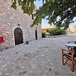 Toxotis 4*