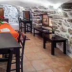 Aparthotel Toxotis Pírgos Dhiroú