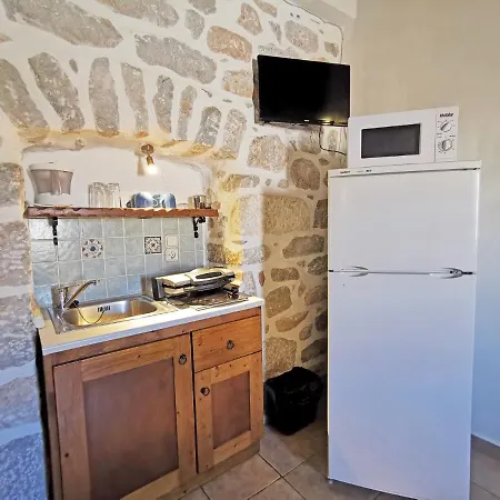 Toxotis Aparthotel *