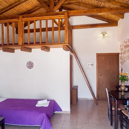 Toxotis 公寓式酒店