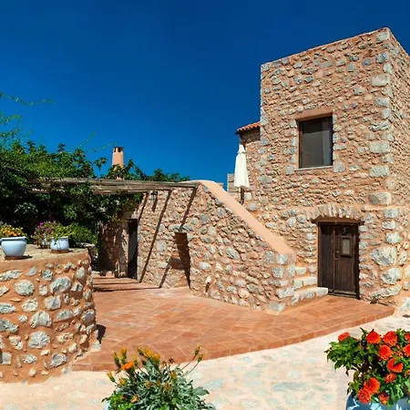 Aparthotel Toxotis Pírgos Dhiroú