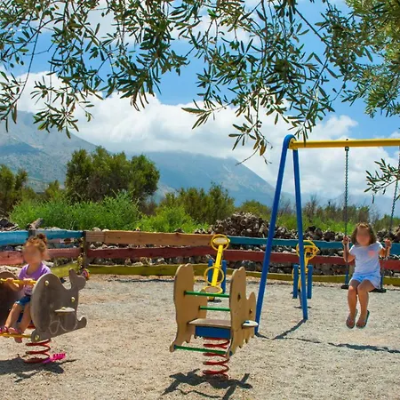 Toxotis 公寓式酒店 Pírgos Dhiroú