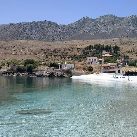 Toxotis 公寓式酒店