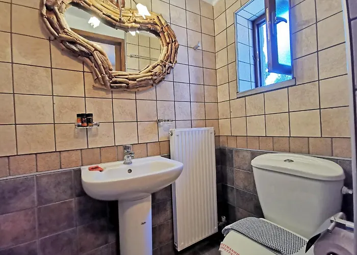 Toxotis Aparthotel Pírgos Dhiroú